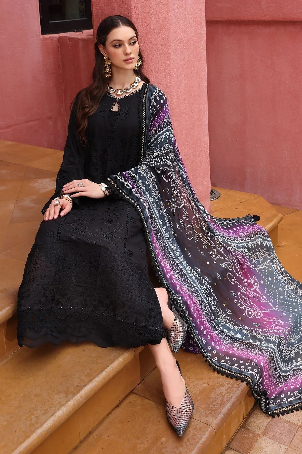 Nureh | Bazaar Lawn 25 | NE-110 - Rang-e-Khaas