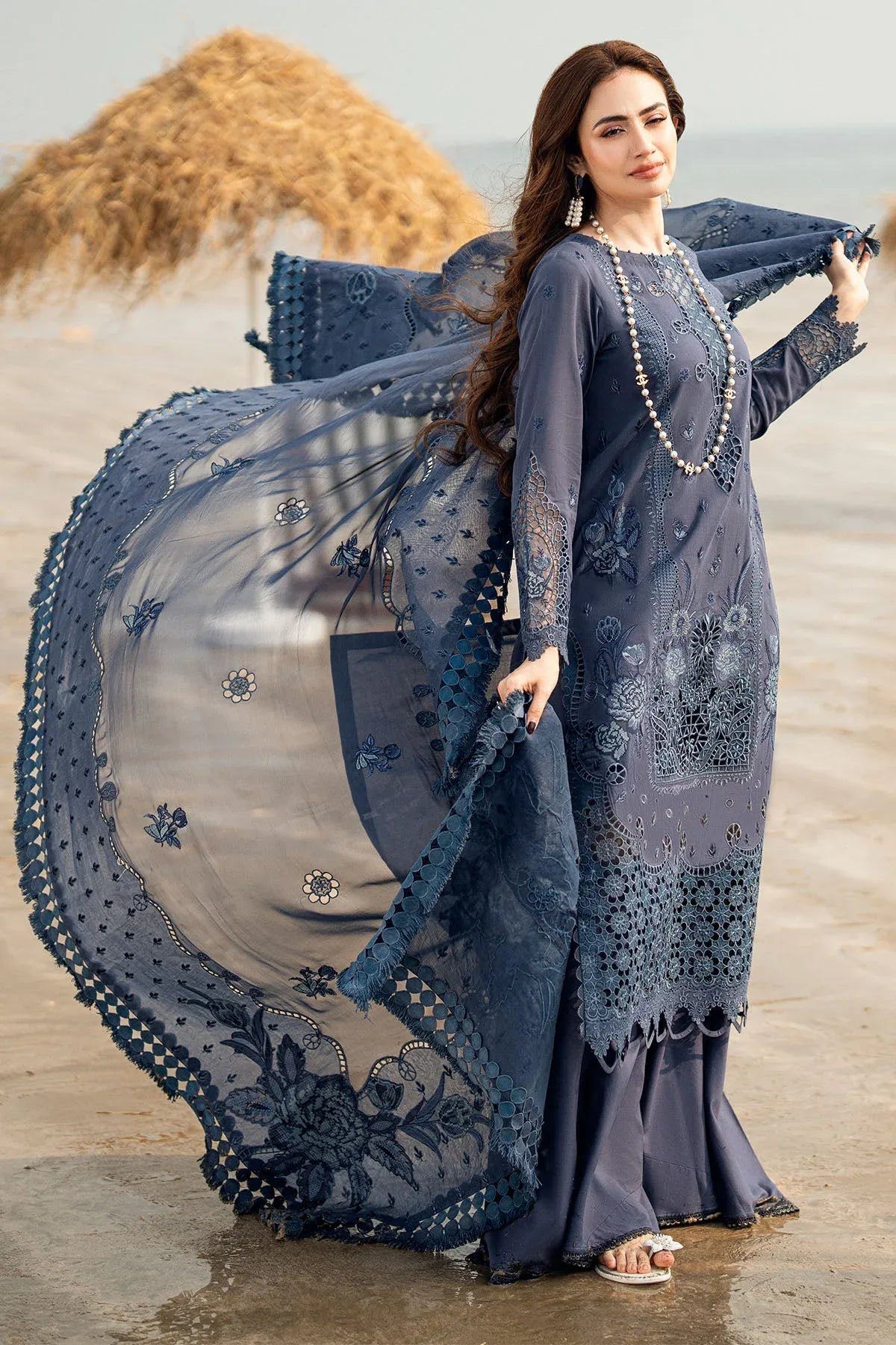Nureh | Khuwab Luxury Lawn | NE-146 - Rang-e-Khaas
