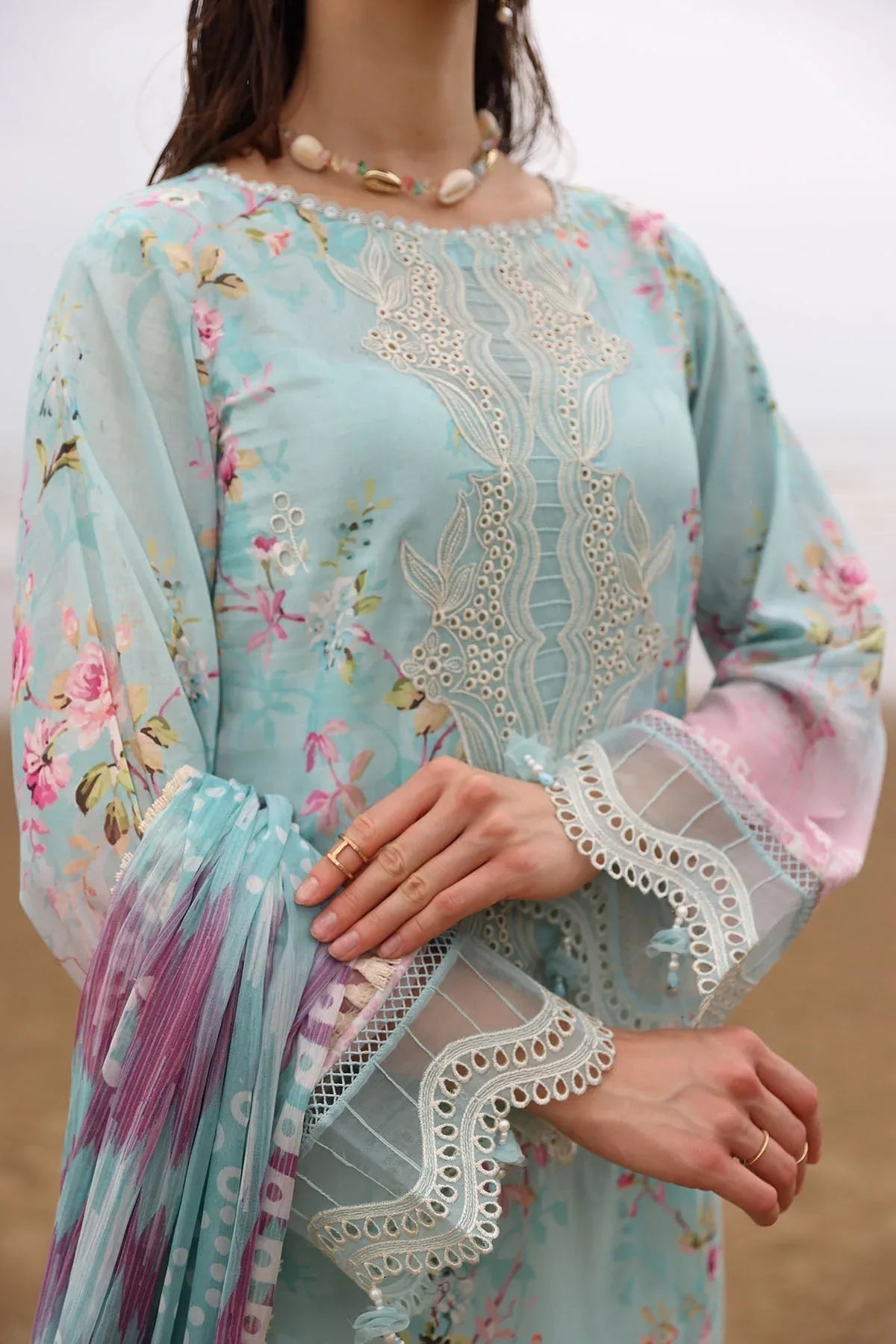 Nureh | Gardenia Embroidered Lawn 25 | NSG-173 - Rang-e-Khaas