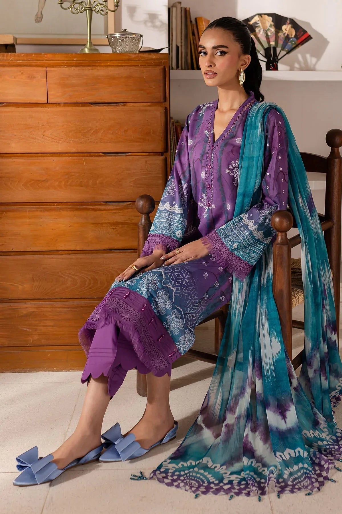Nureh | Printed Lawn 25 | SP-149 - Rang-e-Khaas