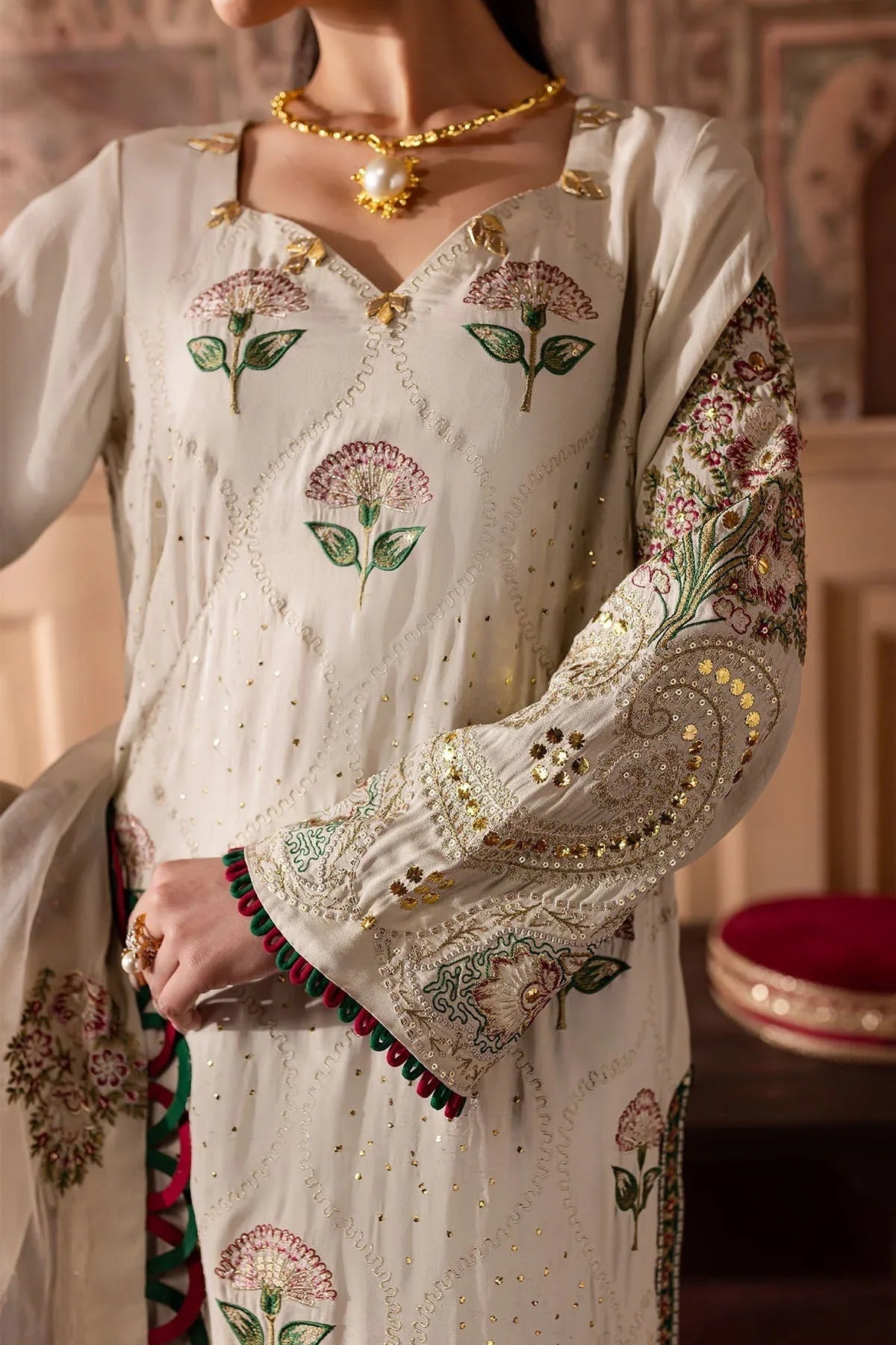 Nureh | Nur Mahal Formals | NE-139 - Rang-e-Khaas