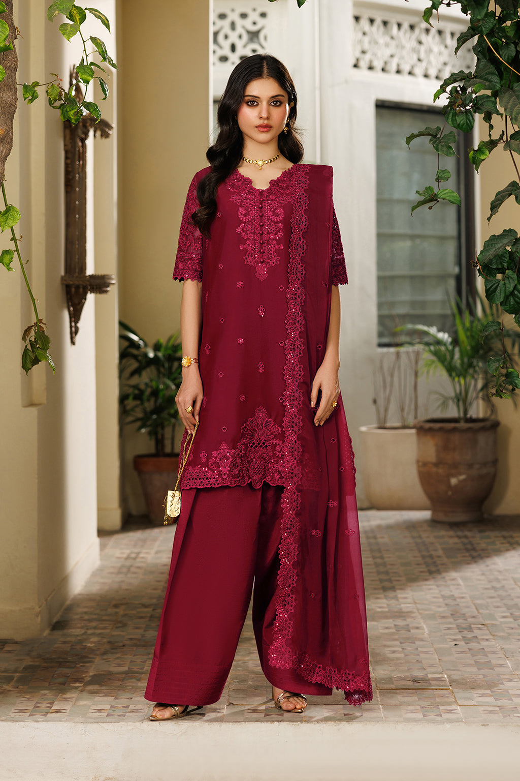 Iznik CC-97 Embroidered Chiffon