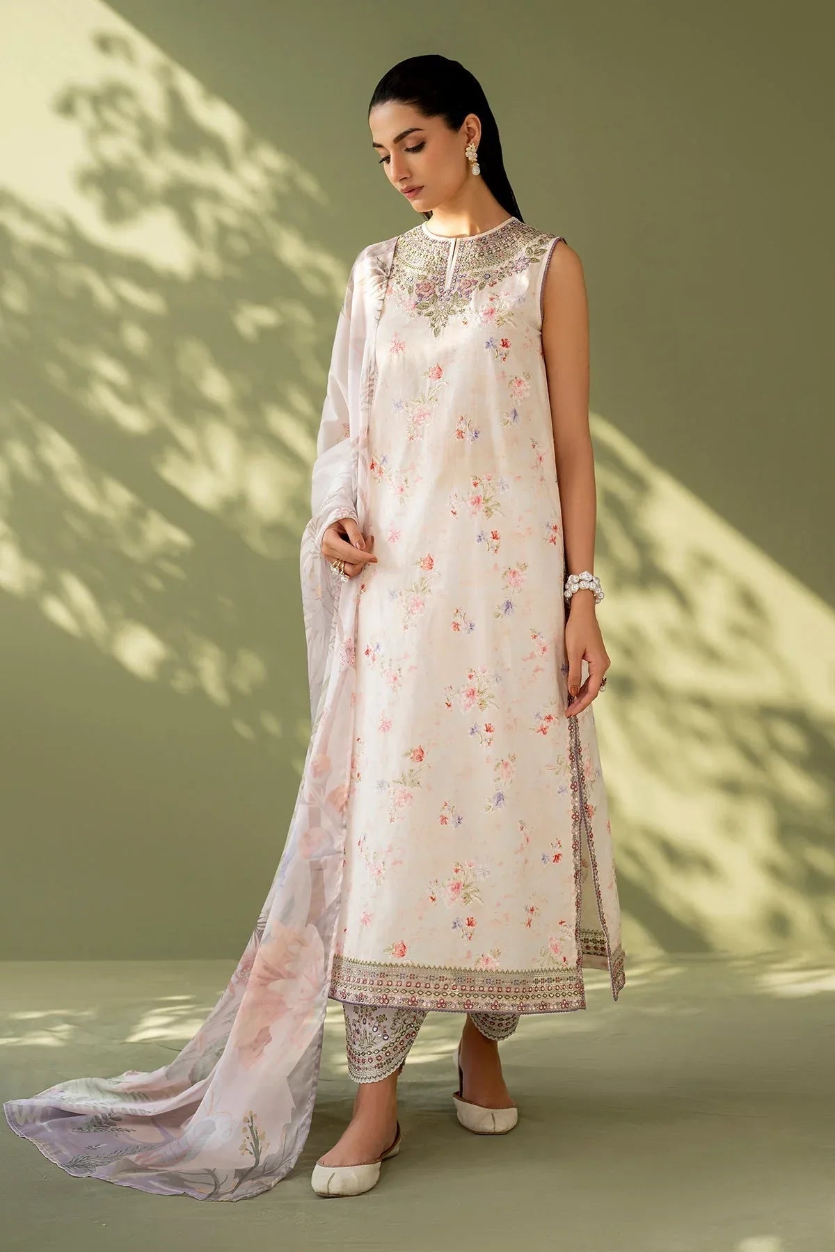 Baroque | Eid Printique | EMBROIDERED PRINTED LAWN UF-4169 - Rang-e-Khaas