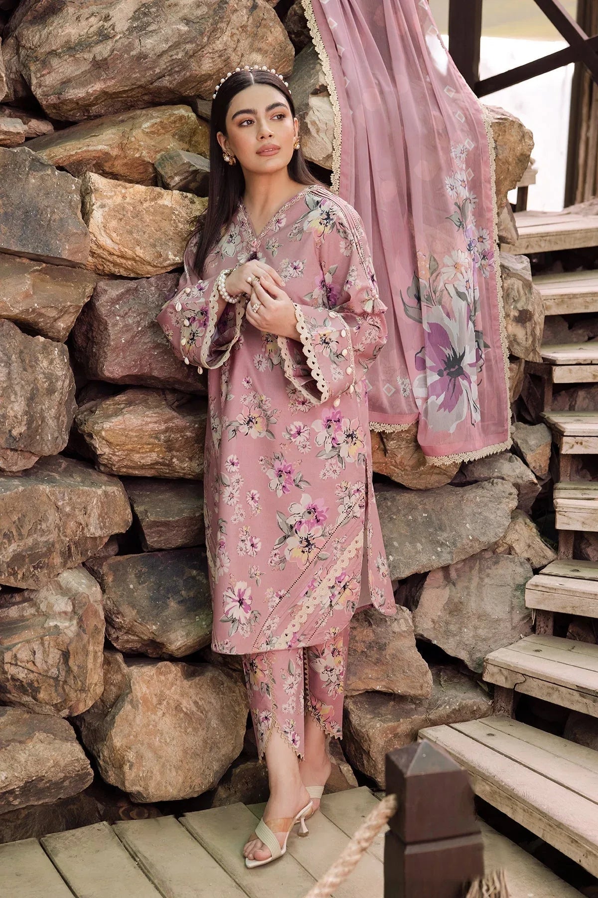 Alizeh | Sheen Lawn Prints 24 | CAMELIA - Rang-e-Khaas