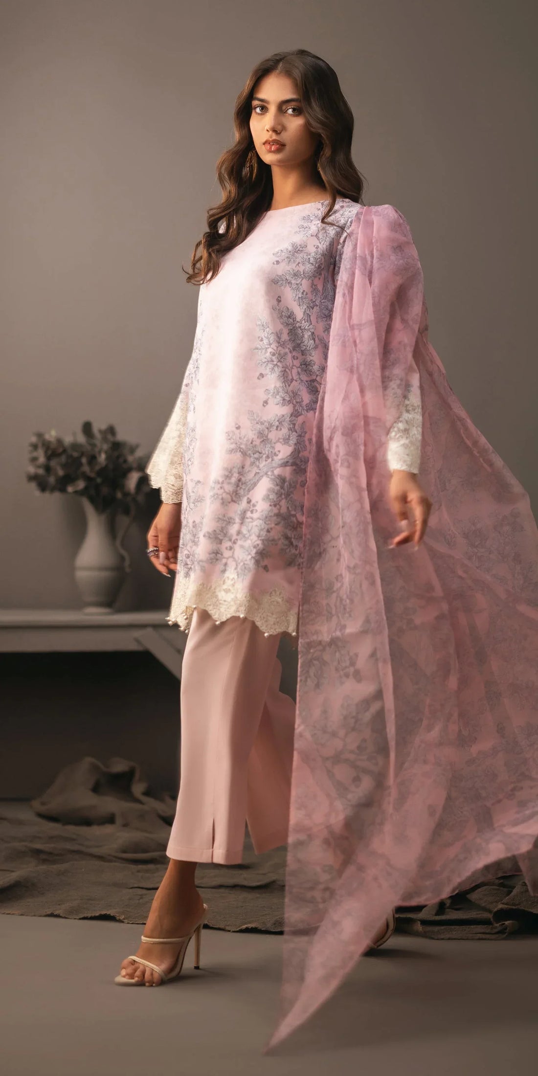 Erum Khan | Beyond Basic | GLOWING BEAT - Rang-e-Khaas