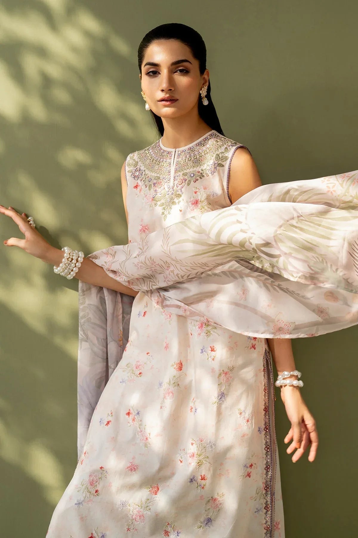 Baroque | Eid Printique | EMBROIDERED PRINTED LAWN UF-4169 - Rang-e-Khaas