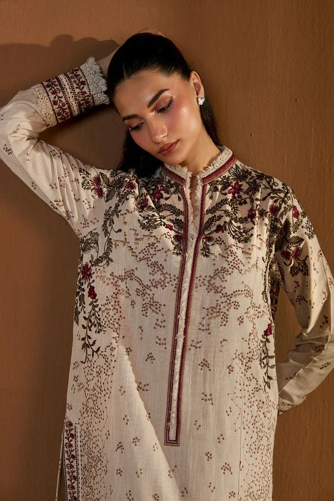 Sobia Nazir | Winter Shawl 25 | Design 6A - Rang-e-Khaas