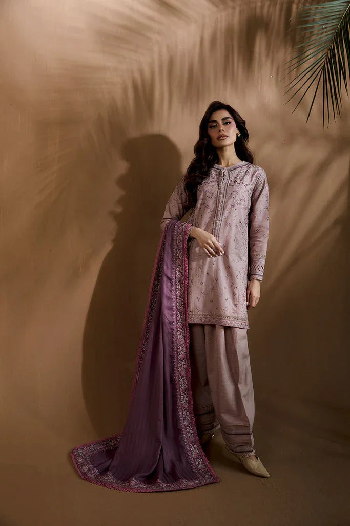 Sobia Nazir | Winter Shawl 25 | Design 6B - Rang-e-Khaas