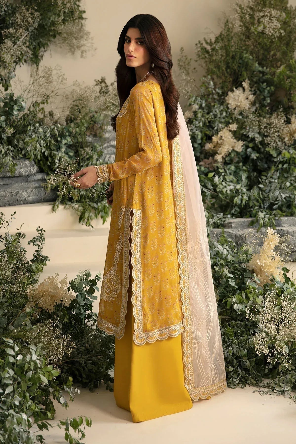 Nureh | Amaya Formals | AM-05 - Rang-e-Khaas