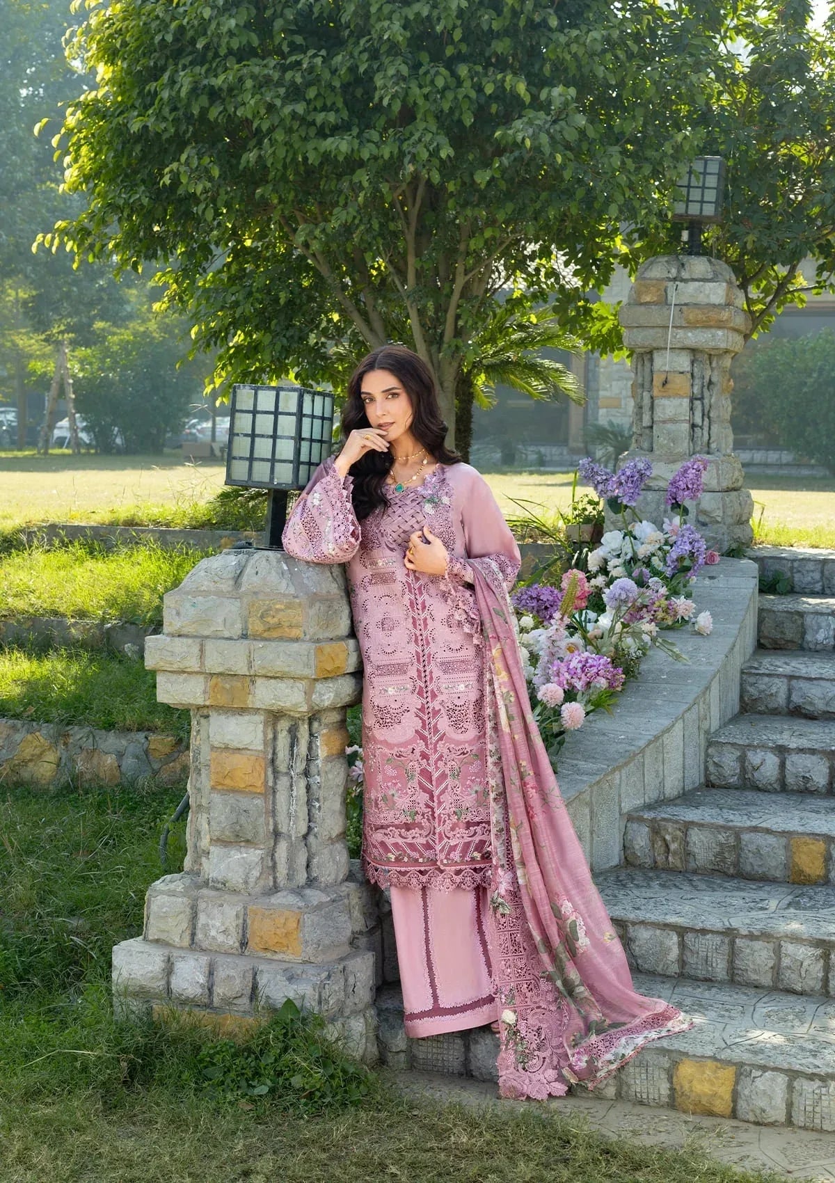 ELY-09 ROSEE - Rang-e-Khaas