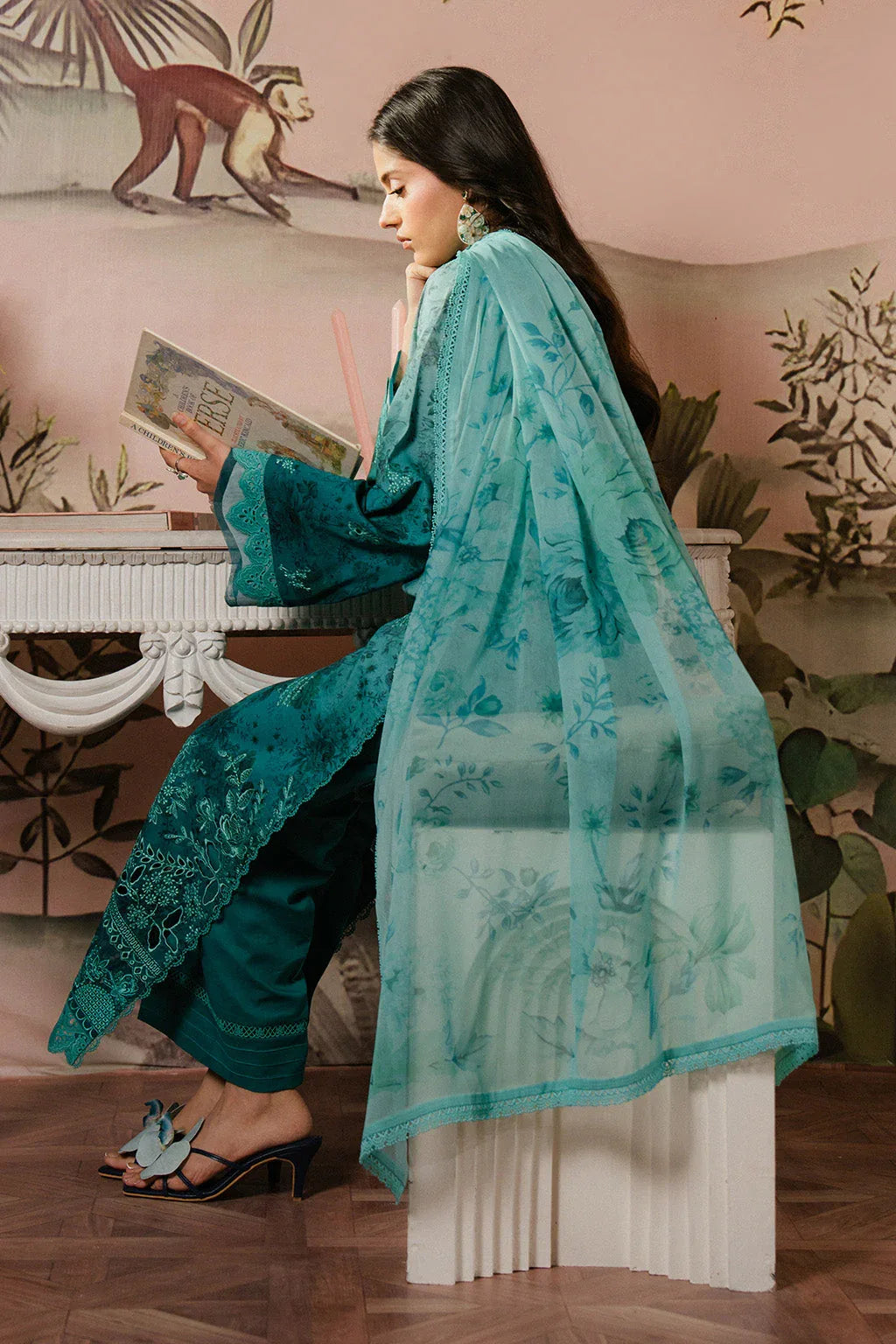 Ayzel | Armelia Printed Lawn 25 | Esmera - Rang-e-Khaas