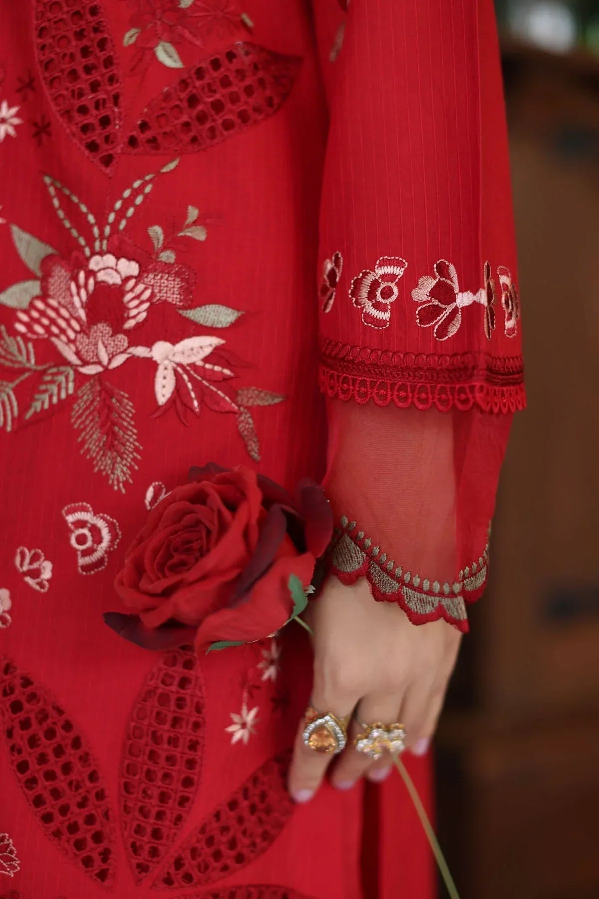 Nureh | Maya Lawn | NS-157 - Rang-e-Khaas