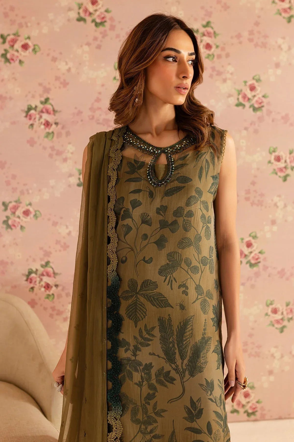 Nureh | Ballerina Formals | NU2-162 - Rang-e-Khaas