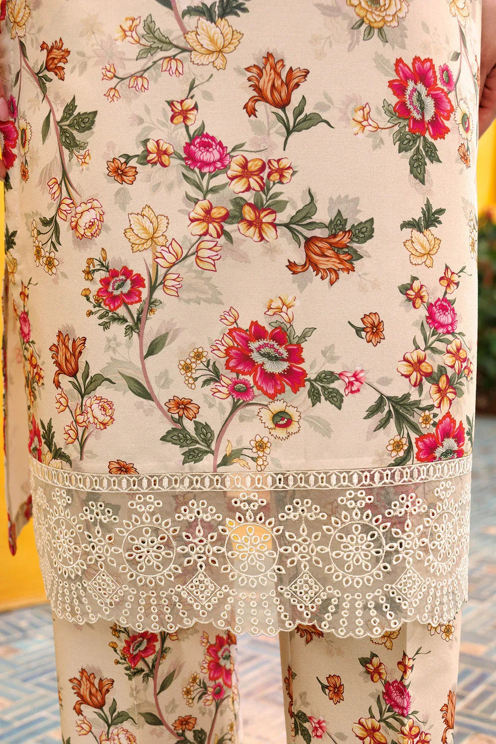 Farasha | Printed Essentials | Ivory Dusk - Rang-e-Khaas