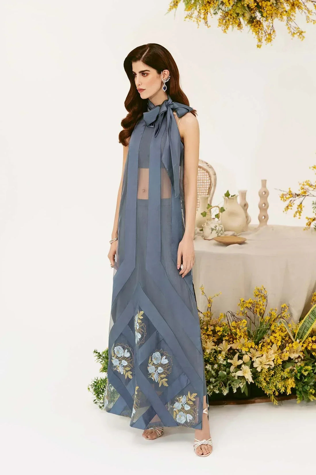Mina Kashif | Ala Mode Luxury Formals 23 | Amaya - Rang-e-Khaas