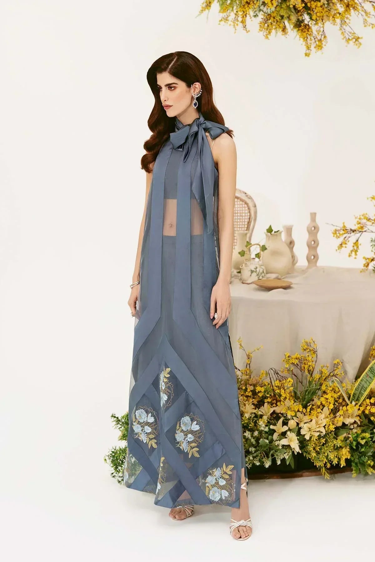 Mina Kashif | Ala Mode Luxury Formals 23 | Amaya - Rang-e-Khaas