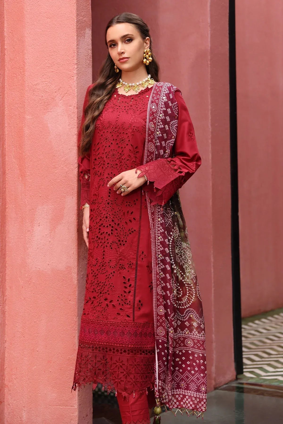 Nureh | Bazaar Lawn 25 | NE-109 - Rang-e-Khaas
