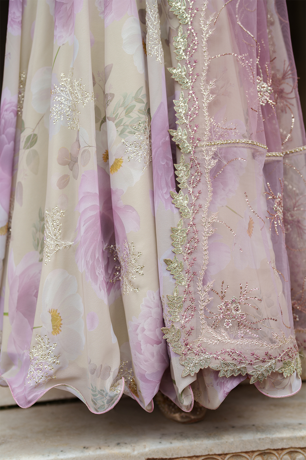 Iznik UE-546 Embroidered Chiffon