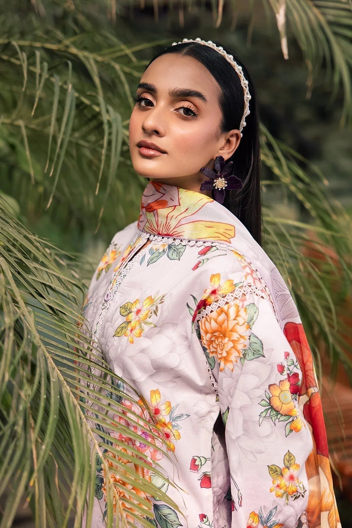 Alizeh | Sheen Lawn Prints 24 | FIONA - Rang-e-Khaas