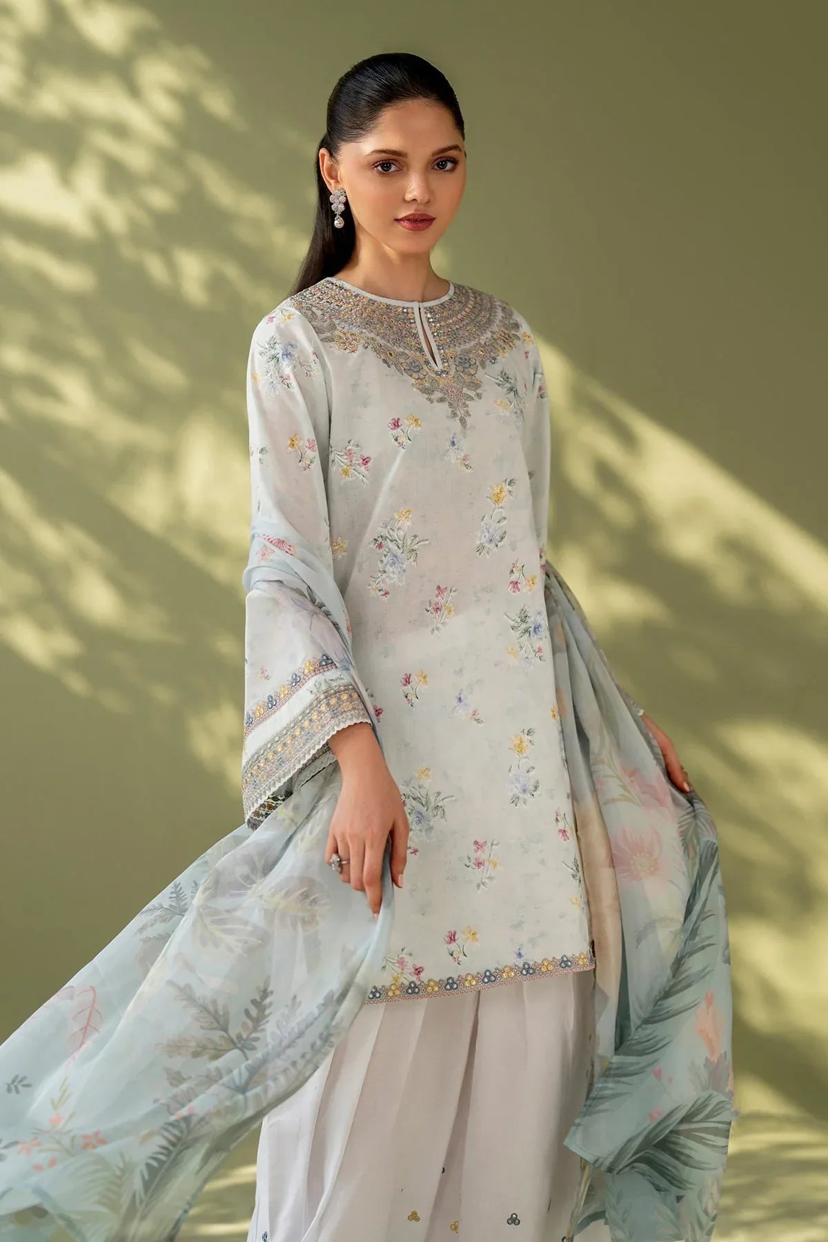 Baroque | Eid Printique | EMBROIDERED PRINTED LAWN UF-4170 - Rang-e-Khaas