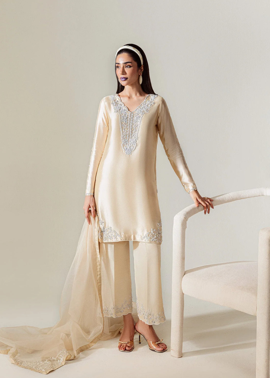 Mahum Asad | The Sirens | Champagne - Rang-e-Khaas