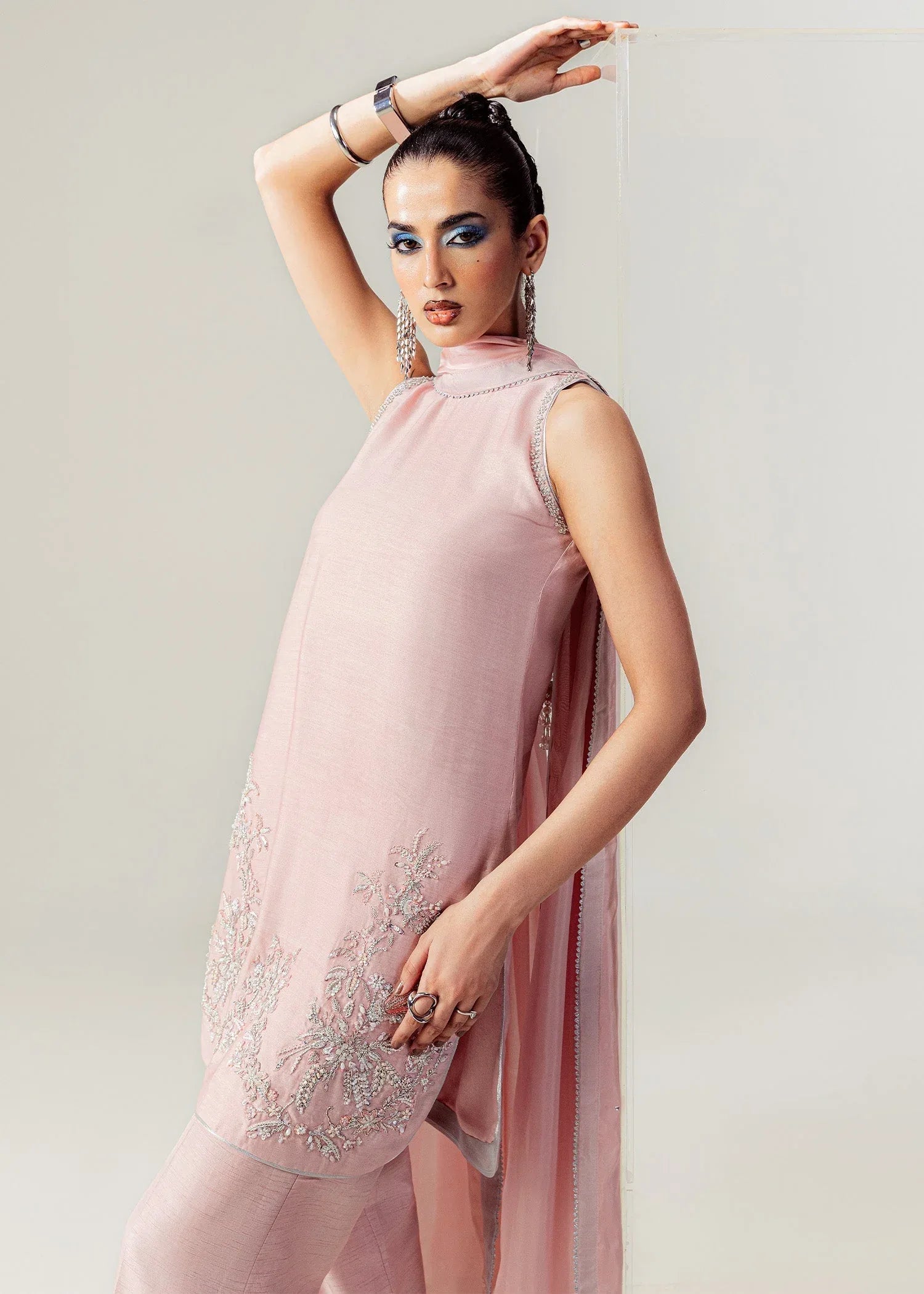 Mahum Asad | The Sirens | Blushed Halo - Rang-e-Khaas