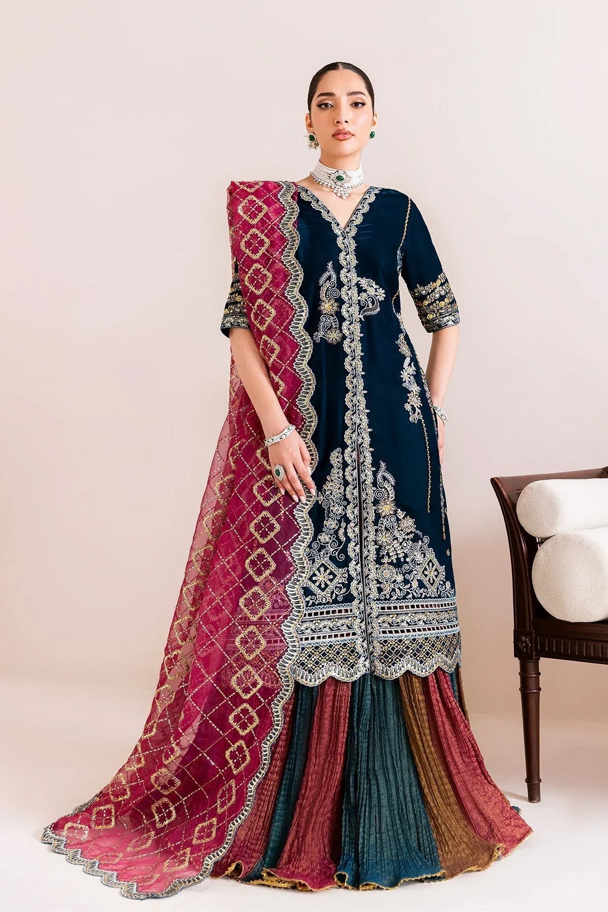 Alizeh | Makhmal Luxury Velvet Edit | Mehroob - Rang-e-Khaas