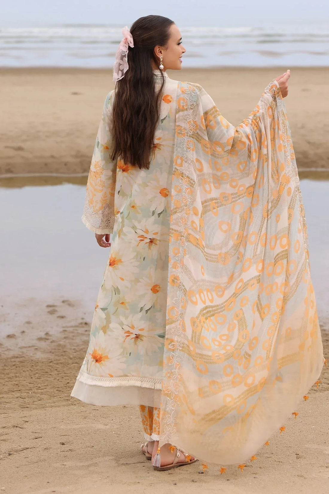 Nureh | Gardenia Embroidered Lawn 25 | NSG-169 - Rang-e-Khaas