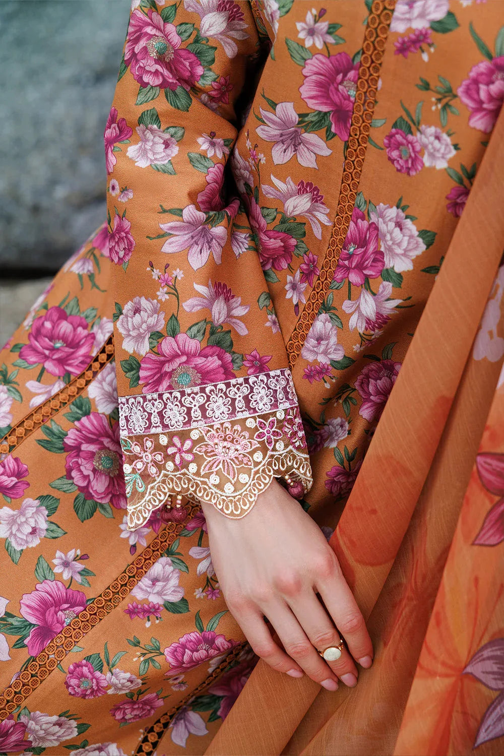 Farasha | Printed Essentials | Coral Haze - Rang-e-Khaas