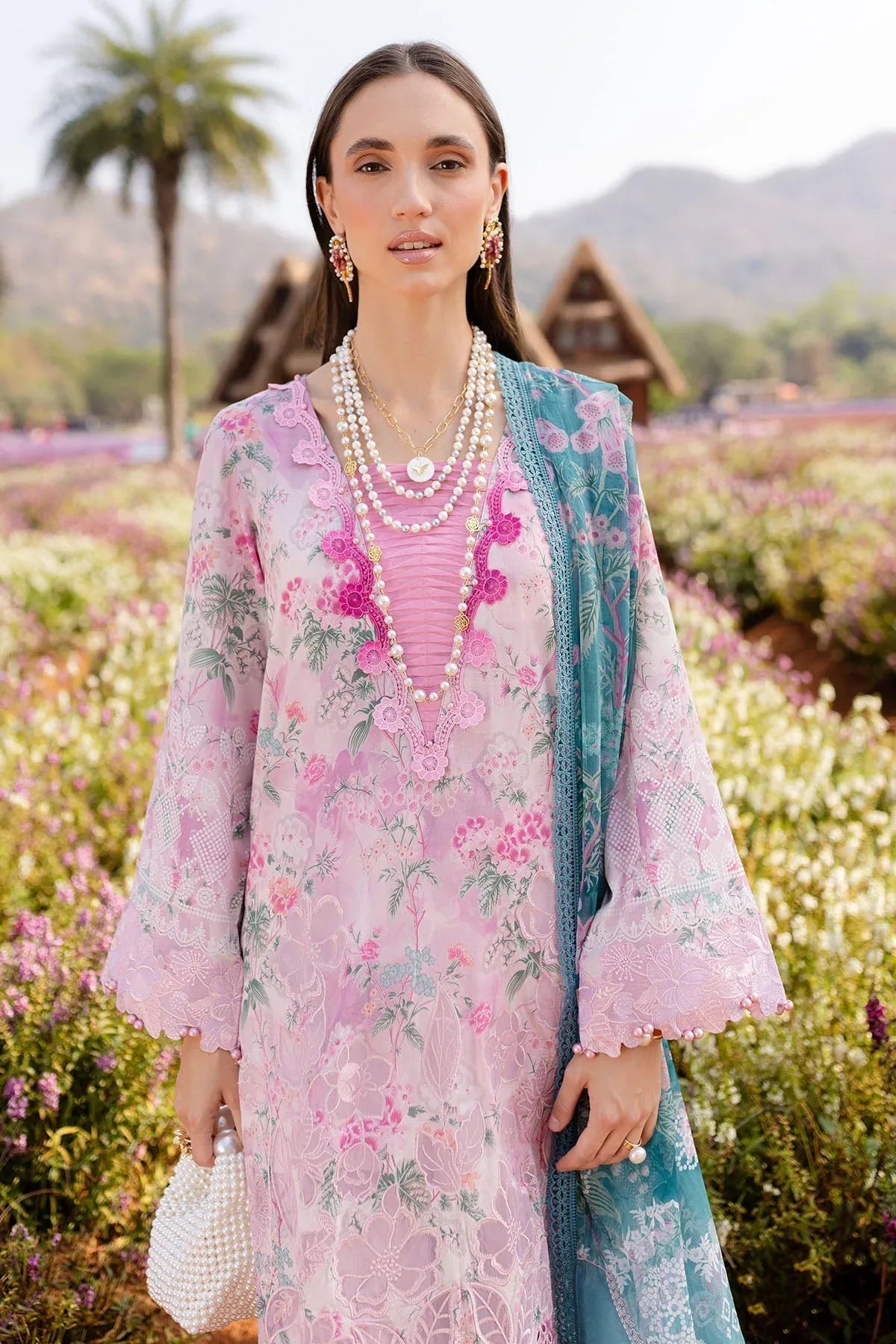 Nureh | Bloom 25 |BL-01 - Rang-e-Khaas