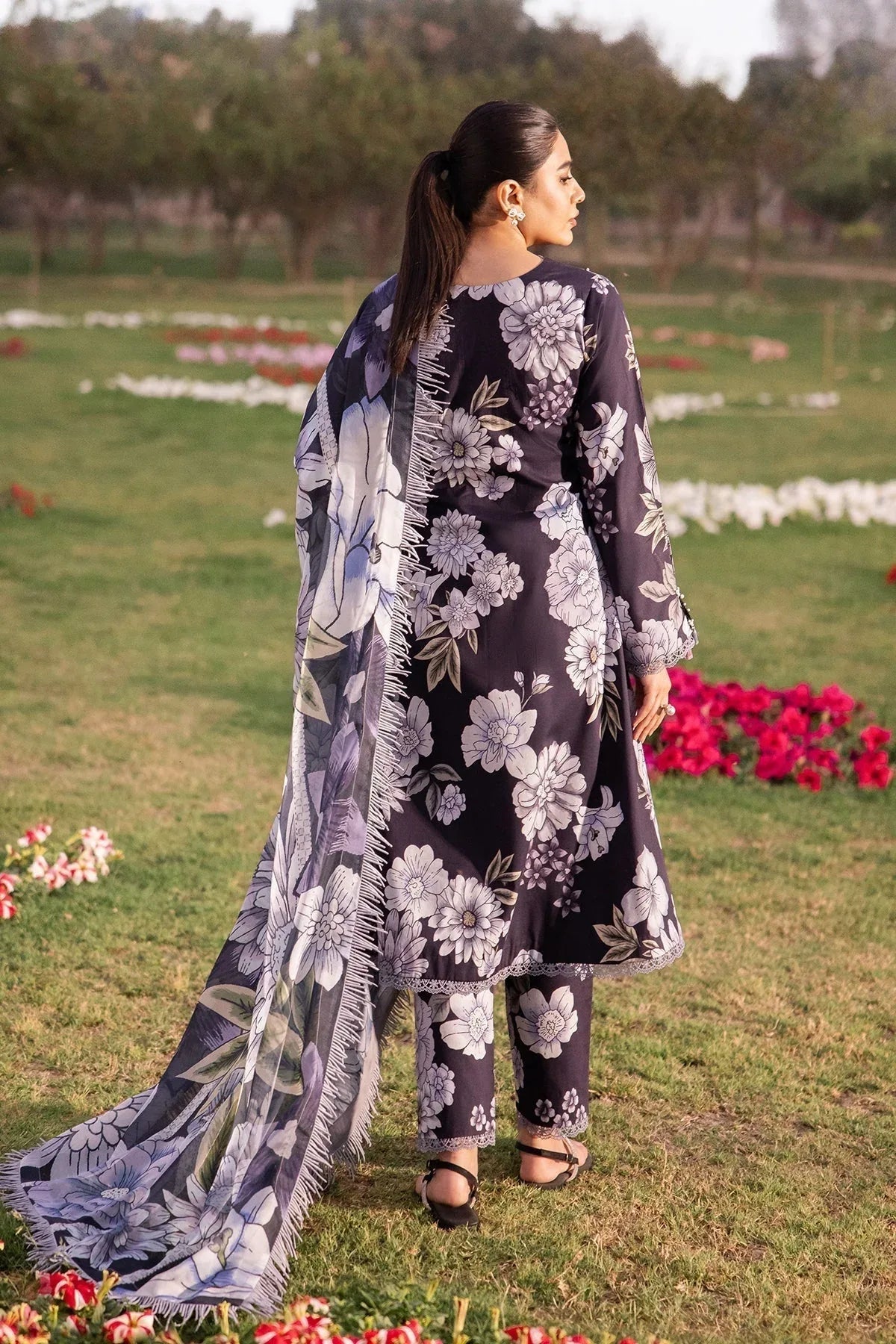 Alizeh | Sheen Lawn Prints 24 | CALLA - Rang-e-Khaas