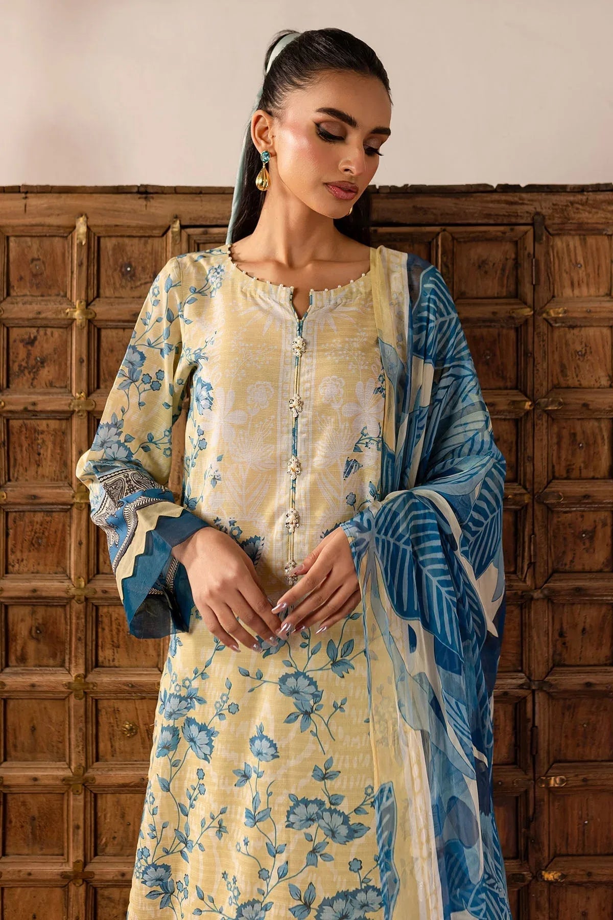 Nureh | Printed lawn 25 | SP-136 - Rang-e-Khaas