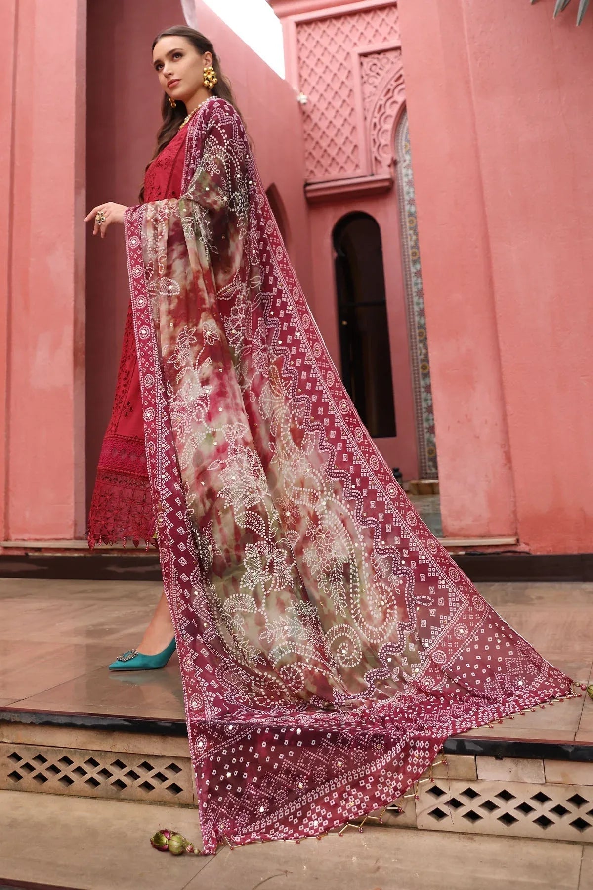 Nureh | Bazaar Lawn 25 | NE-109 - Rang-e-Khaas