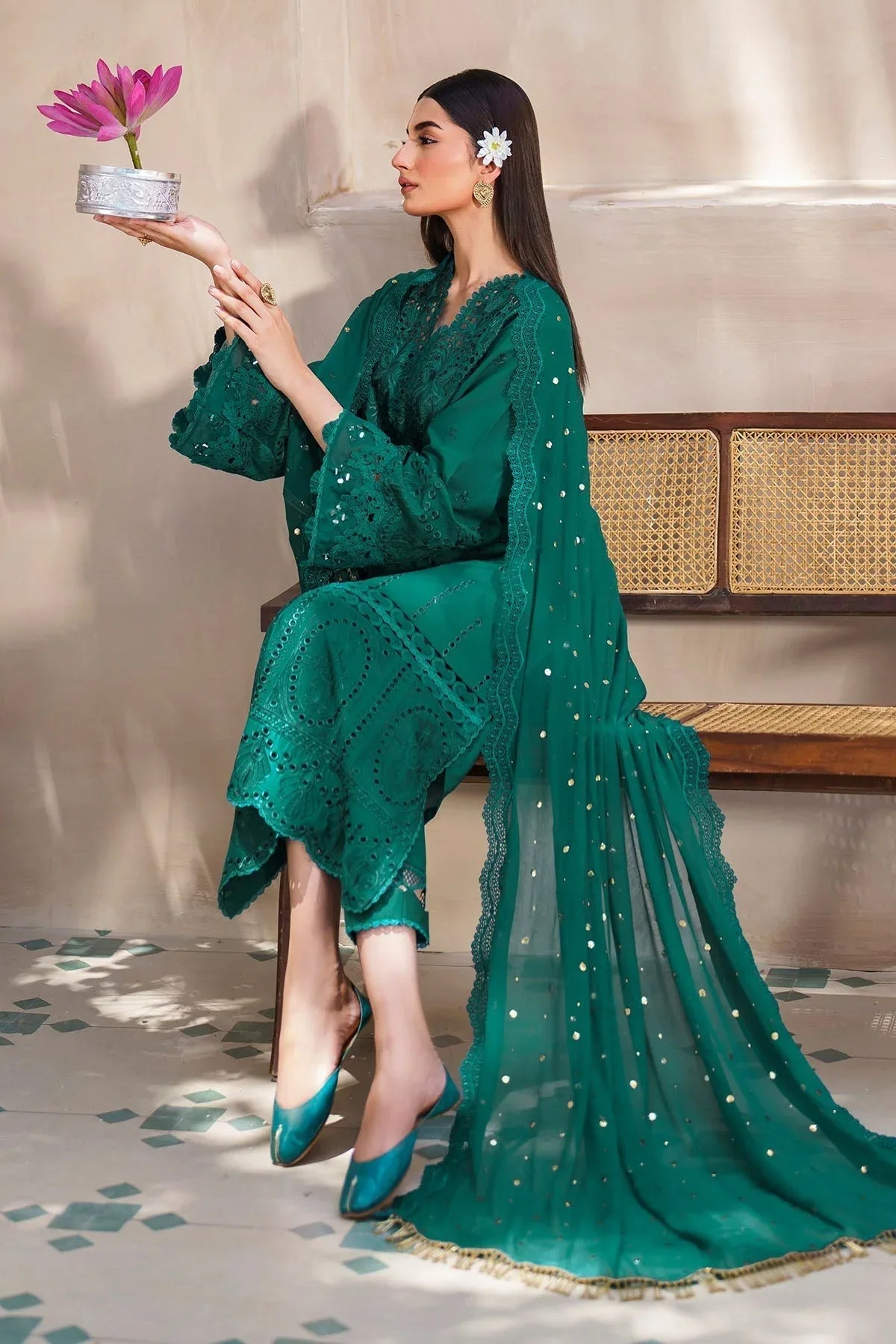 Nureh | Bazaar Lawn | NS-135 - Rang-e-Khaas
