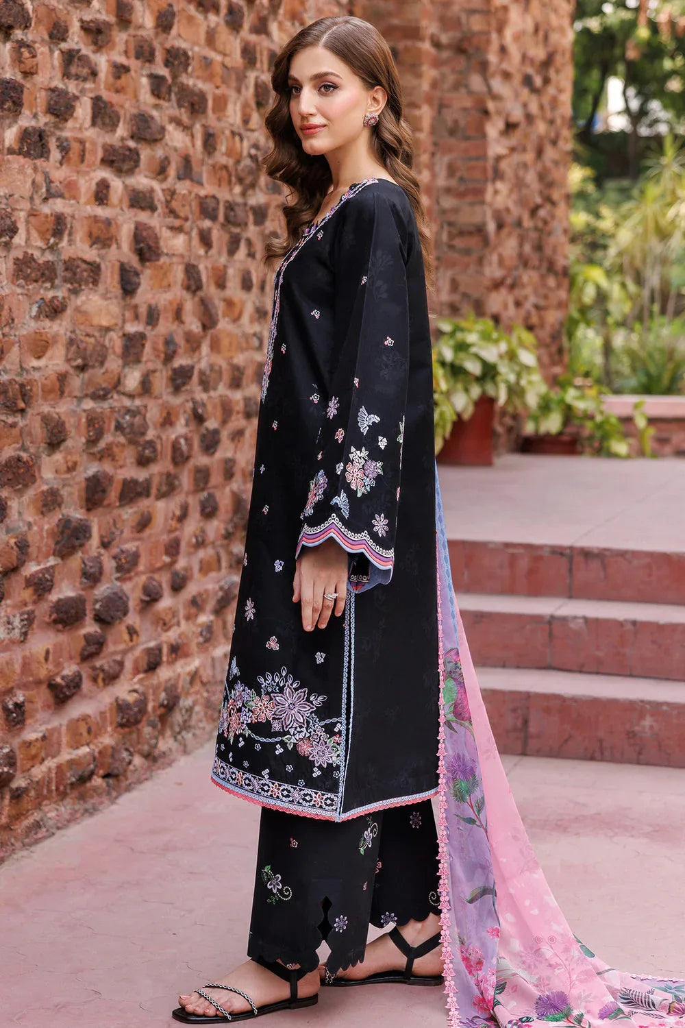 Farasha | Printed Essentials | Sable - Rang-e-Khaas