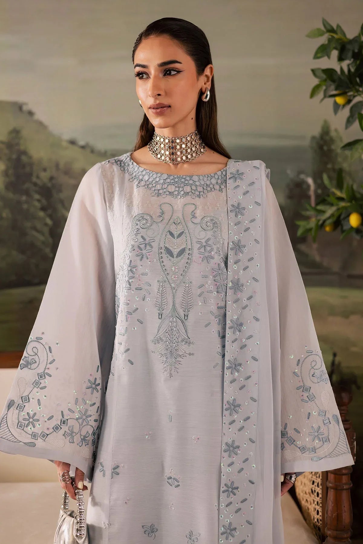 Nureh | Shades of Winter | NP-668 - Rang-e-Khaas