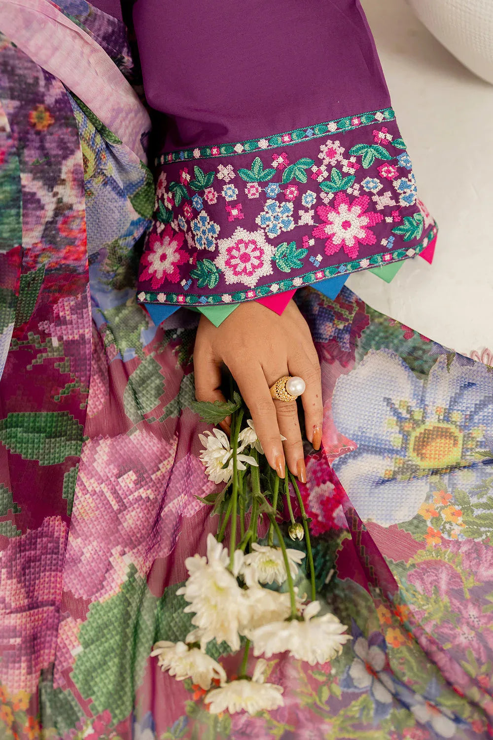 Farasha | Thread Lines Embroidered | Violet Spring - Rang-e-Khaas