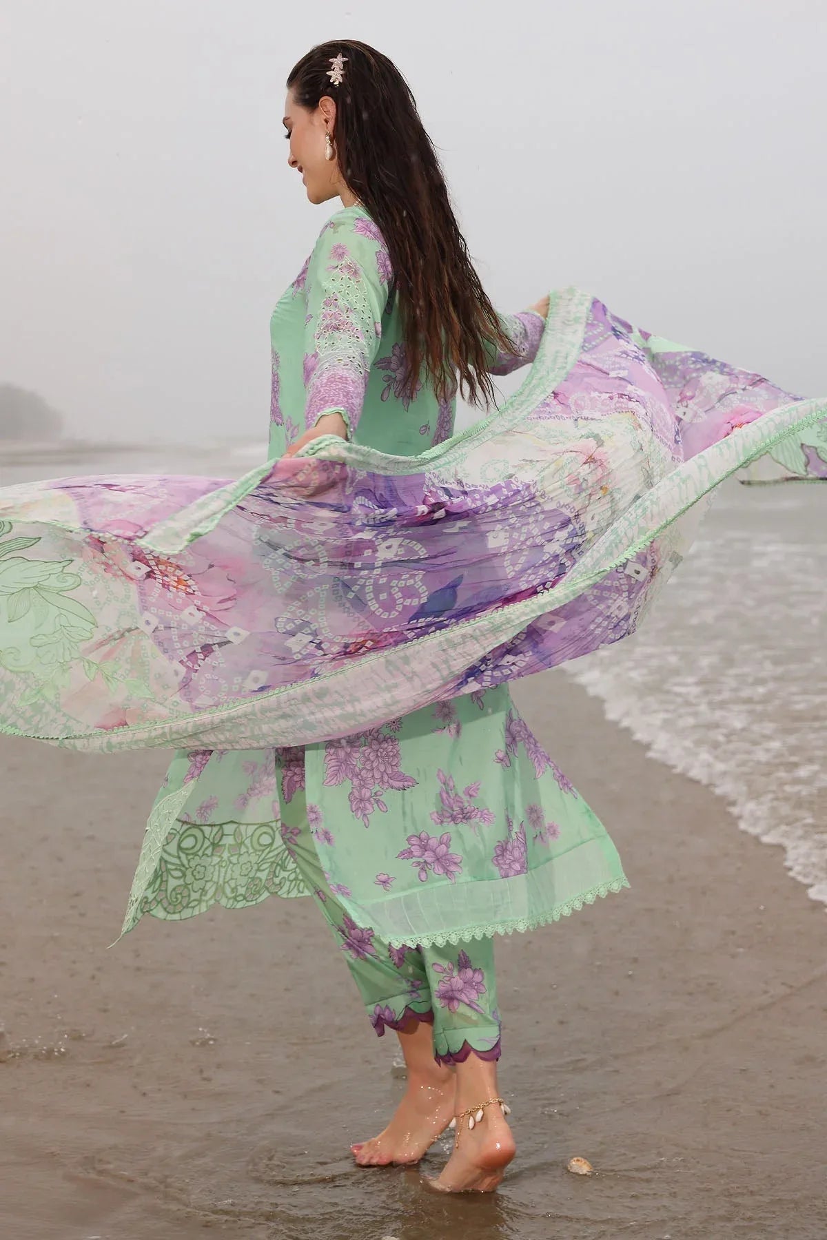 Nureh | Gardenia Embroidered Lawn 25 | NSG-174 - Rang-e-Khaas