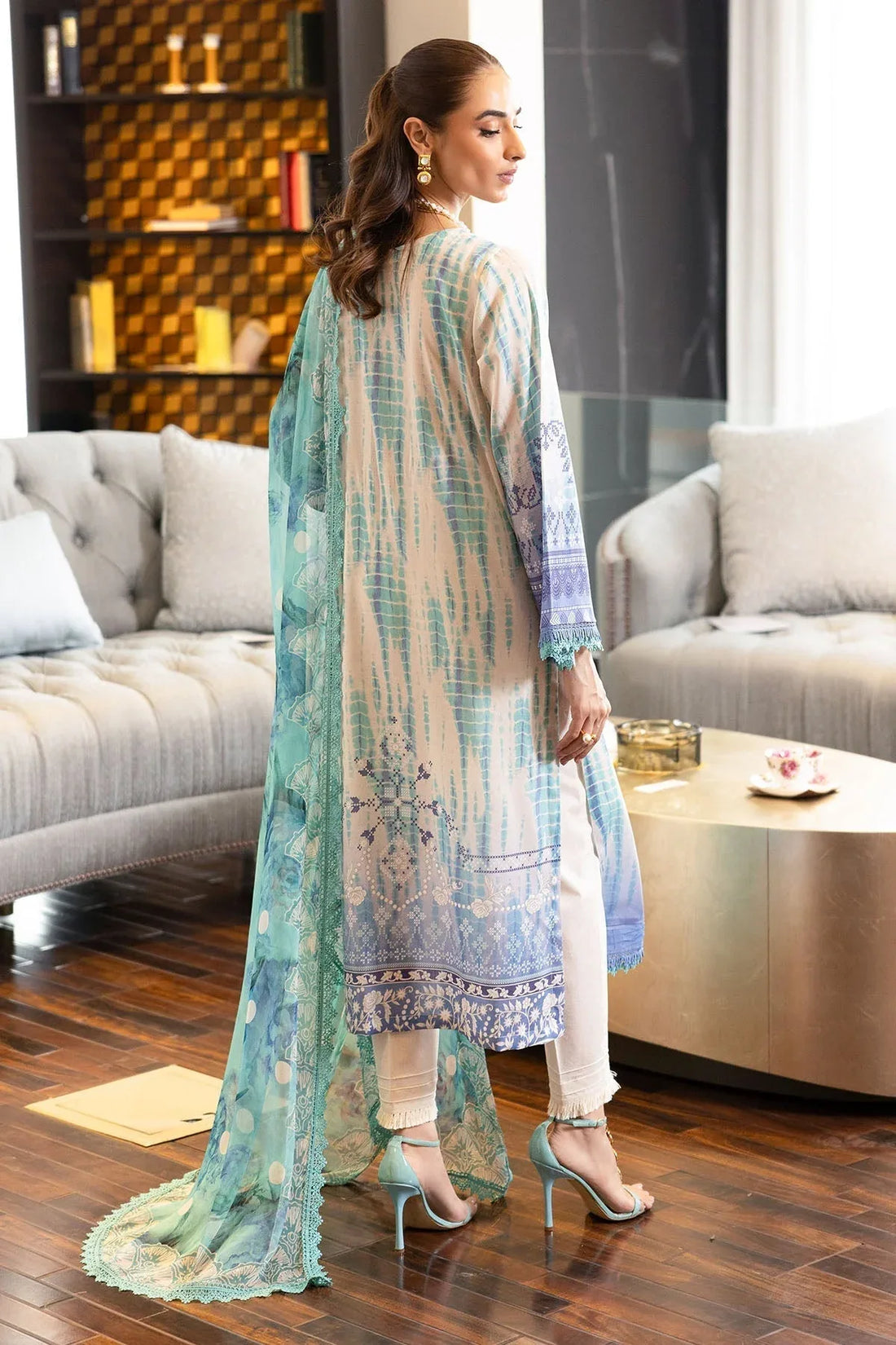 Nureh | Printed lawn 25 | SP-117 - Rang-e-Khaas