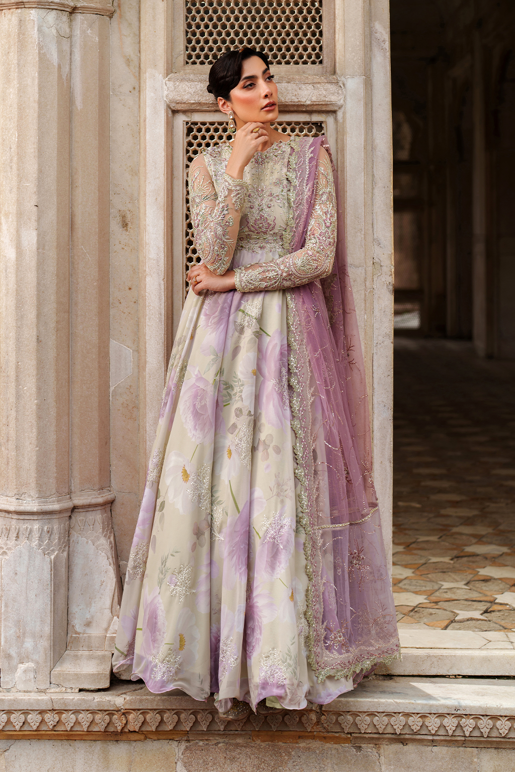 Iznik UE-546 Embroidered Chiffon