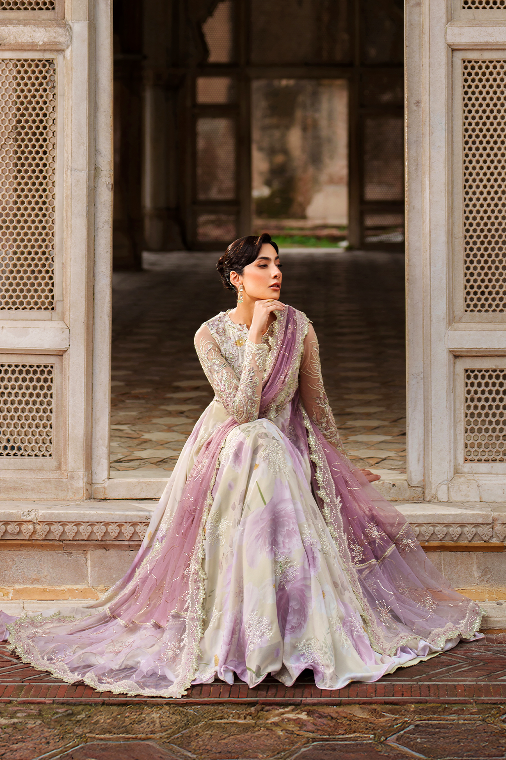 Iznik UE-546 Embroidered Chiffon