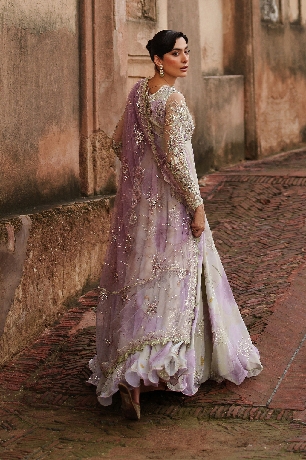 Iznik UE-546 Embroidered Chiffon