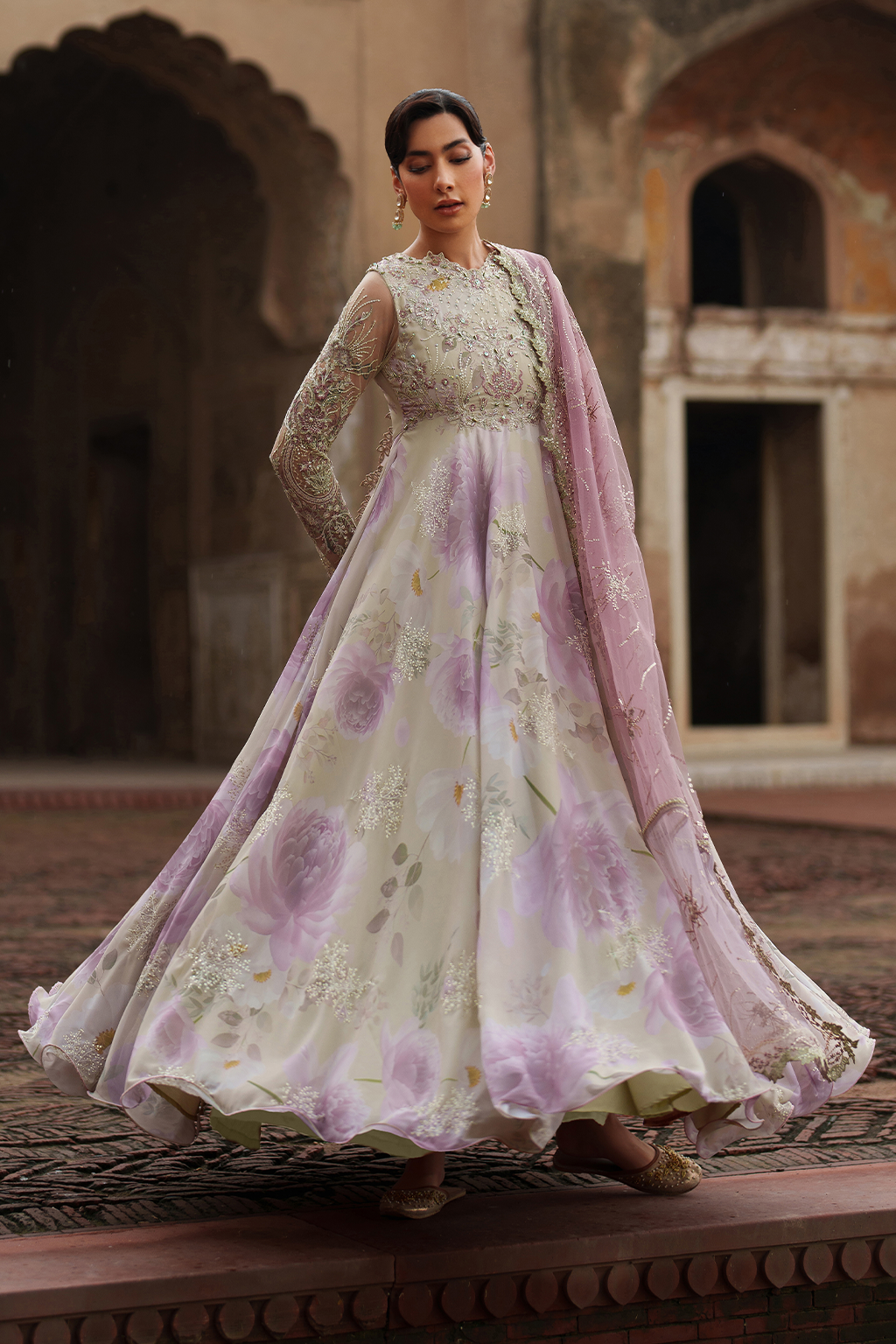 Iznik UE-546 Embroidered Chiffon