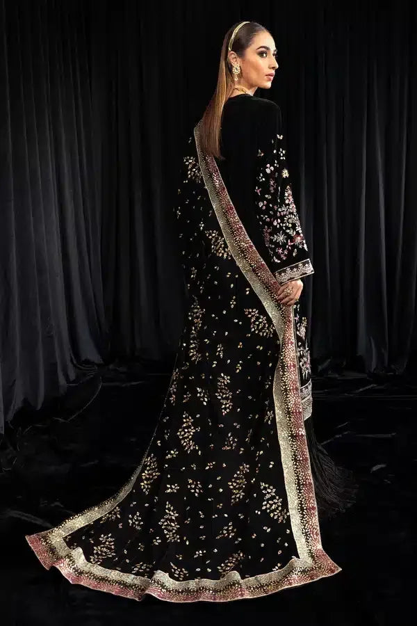 Nureh | Maya Velvet 23 | Kiyara - Rang-e-Khaas
