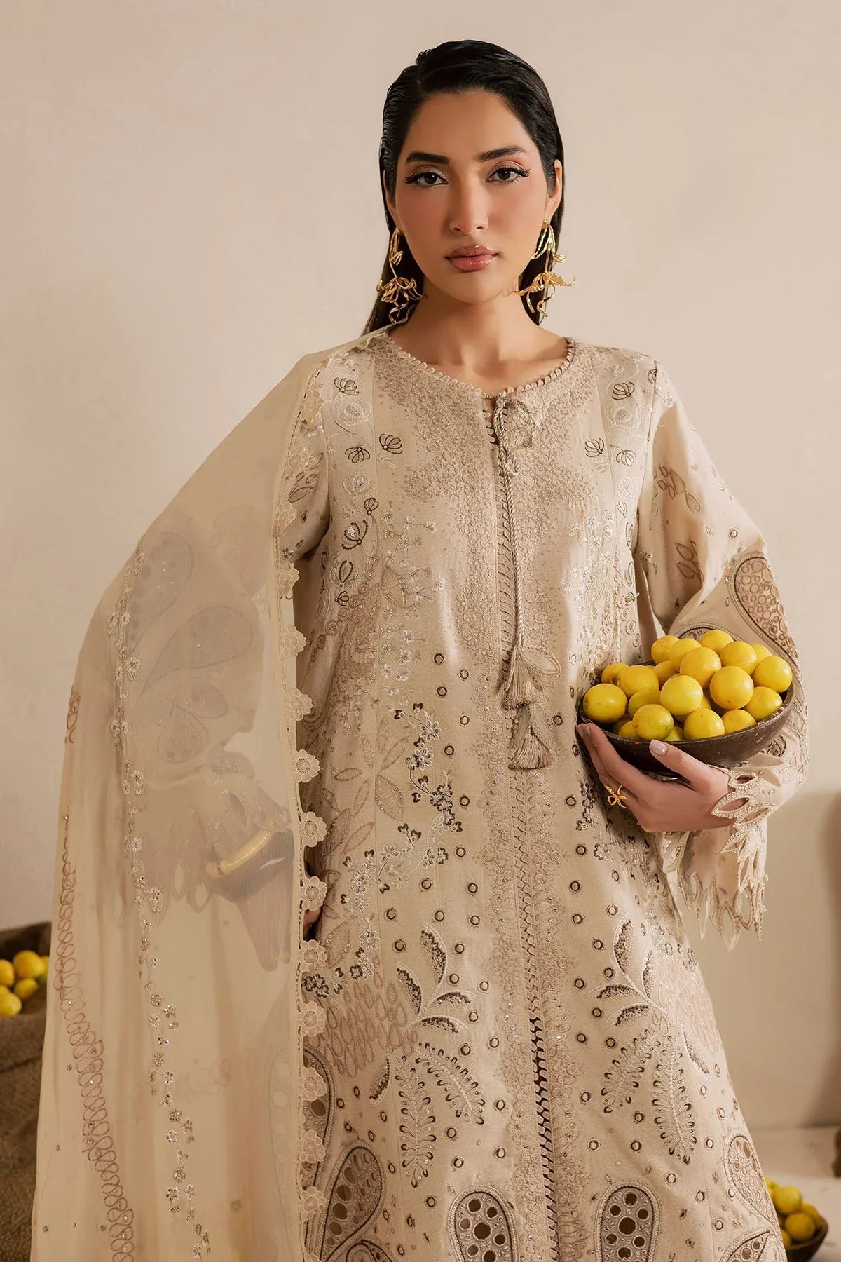 Nureh | Karandi Collection | NE-218 - Rang-e-Khaas