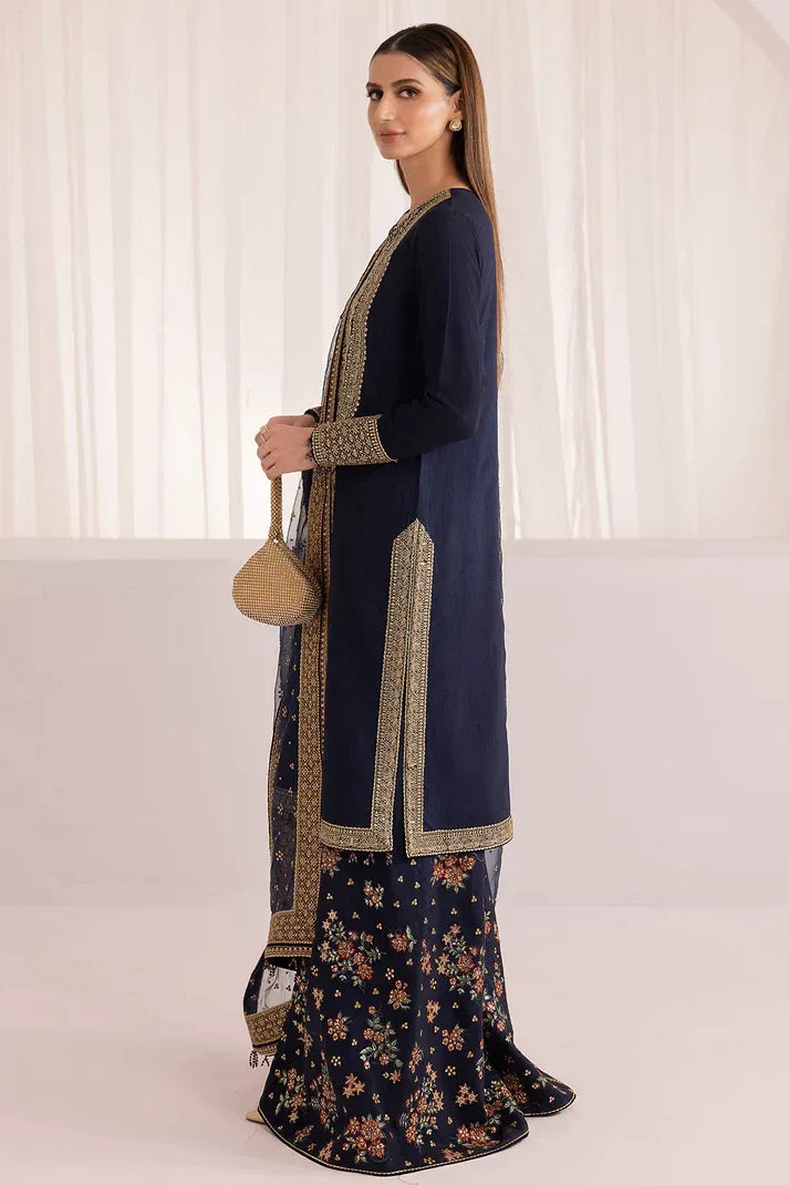 Jazmin | Formals Collection | UR-7008 - Rang-e-Khaas