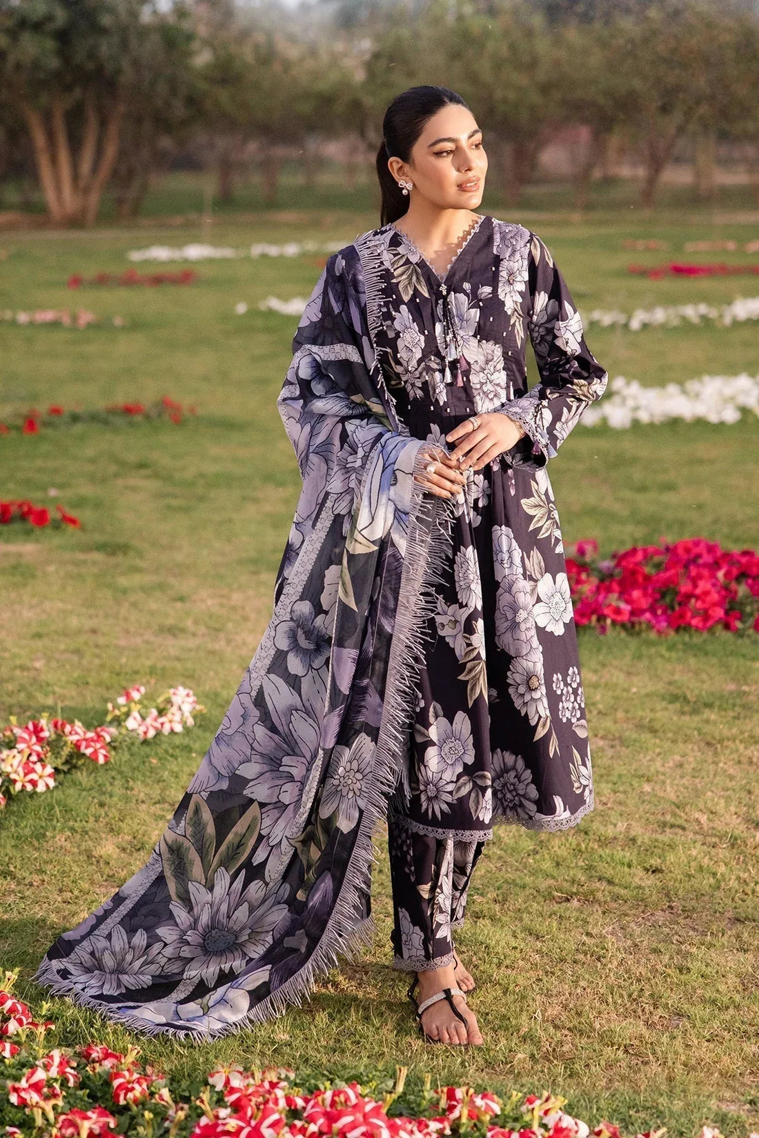 Alizeh | Sheen Lawn Prints 24 | CALLA - Rang-e-Khaas