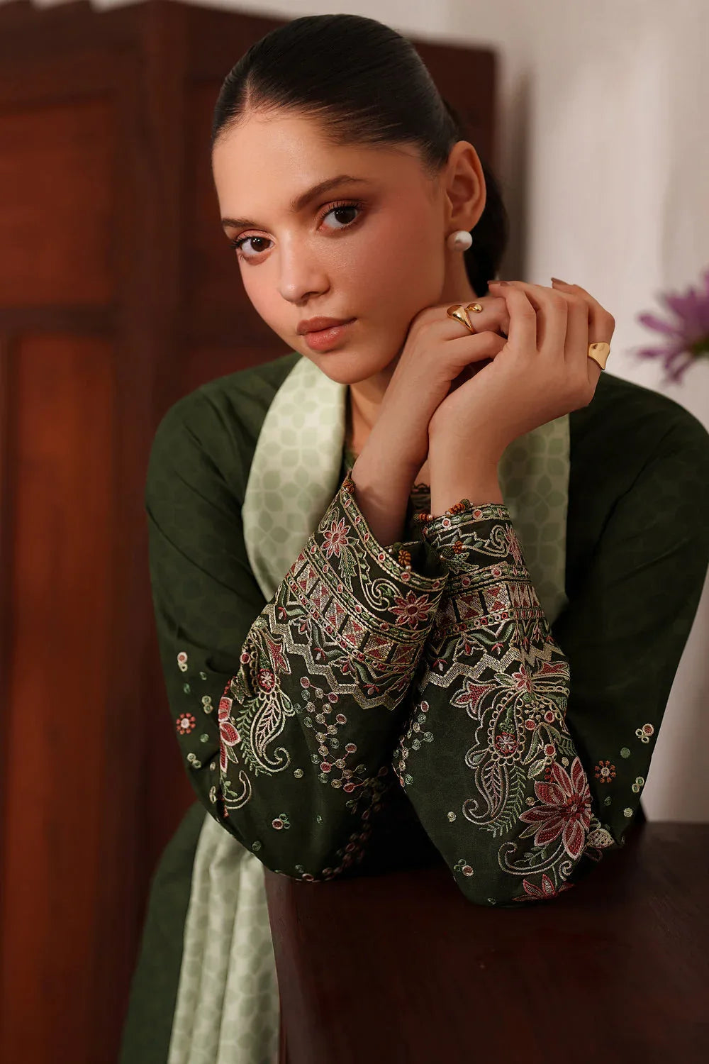 Farasha | Meline Premium Viscose 25 | Olive Drape - Rang-e-Khaas