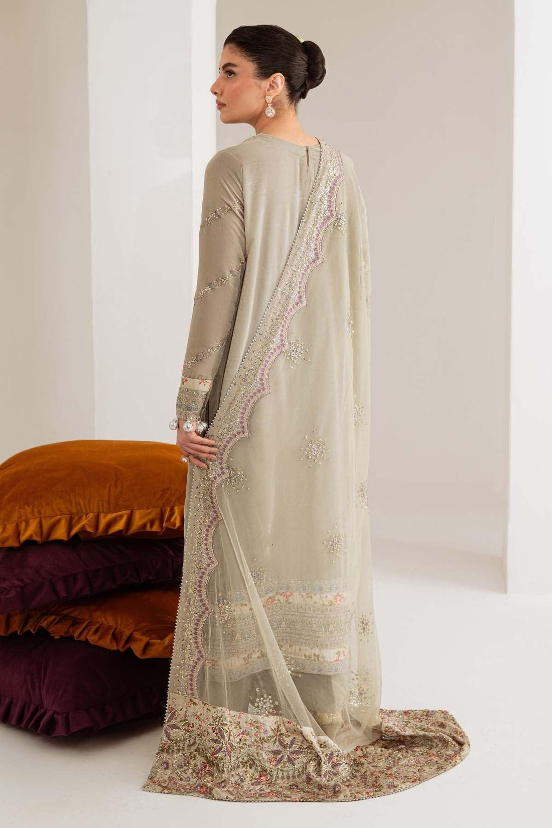 Nureh | Maya Velvet | NW-111 - Rang-e-Khaas