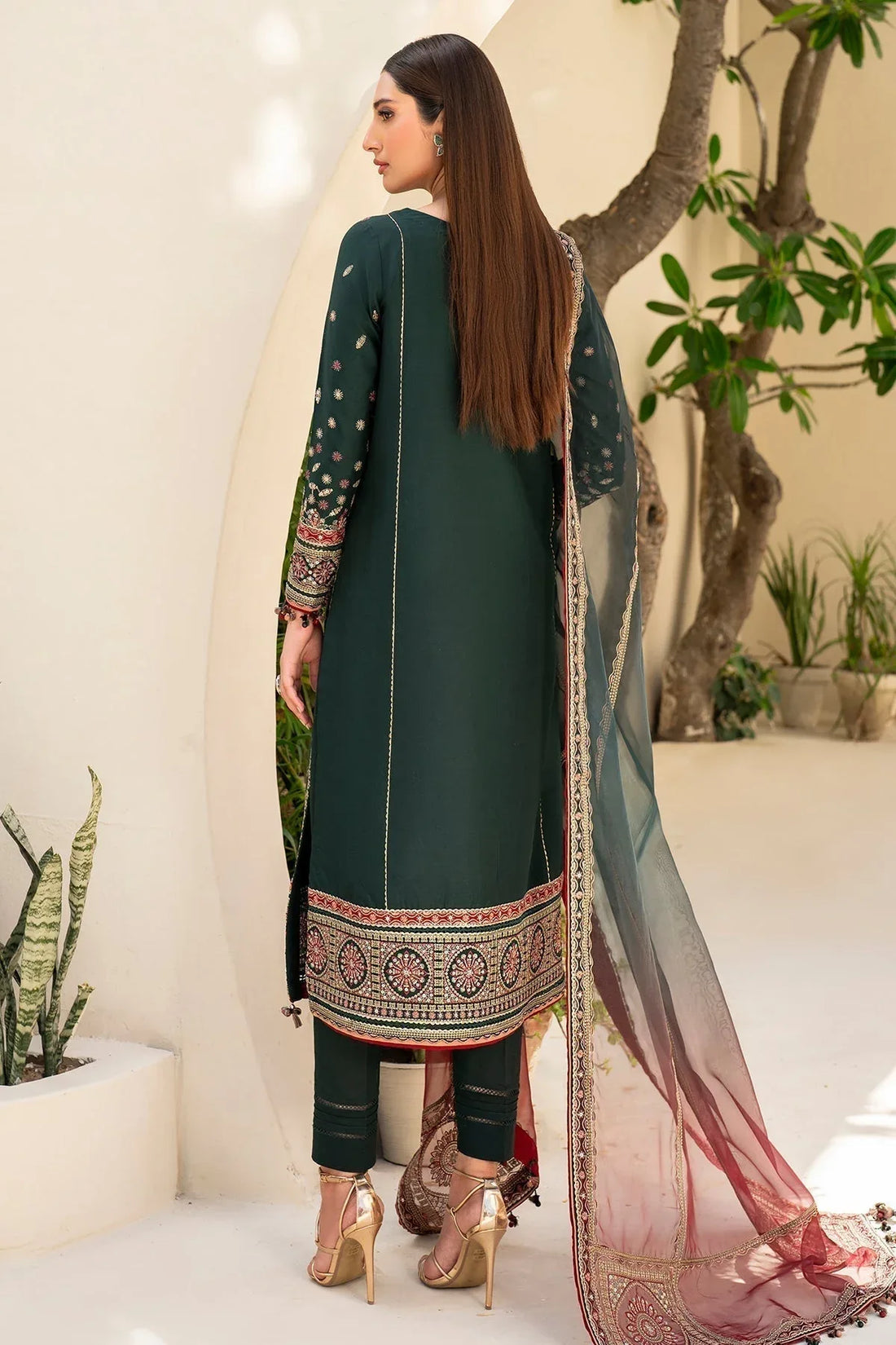 Jazmin | Irish Lawn SS 24 | D9 - Rang-e-Khaas